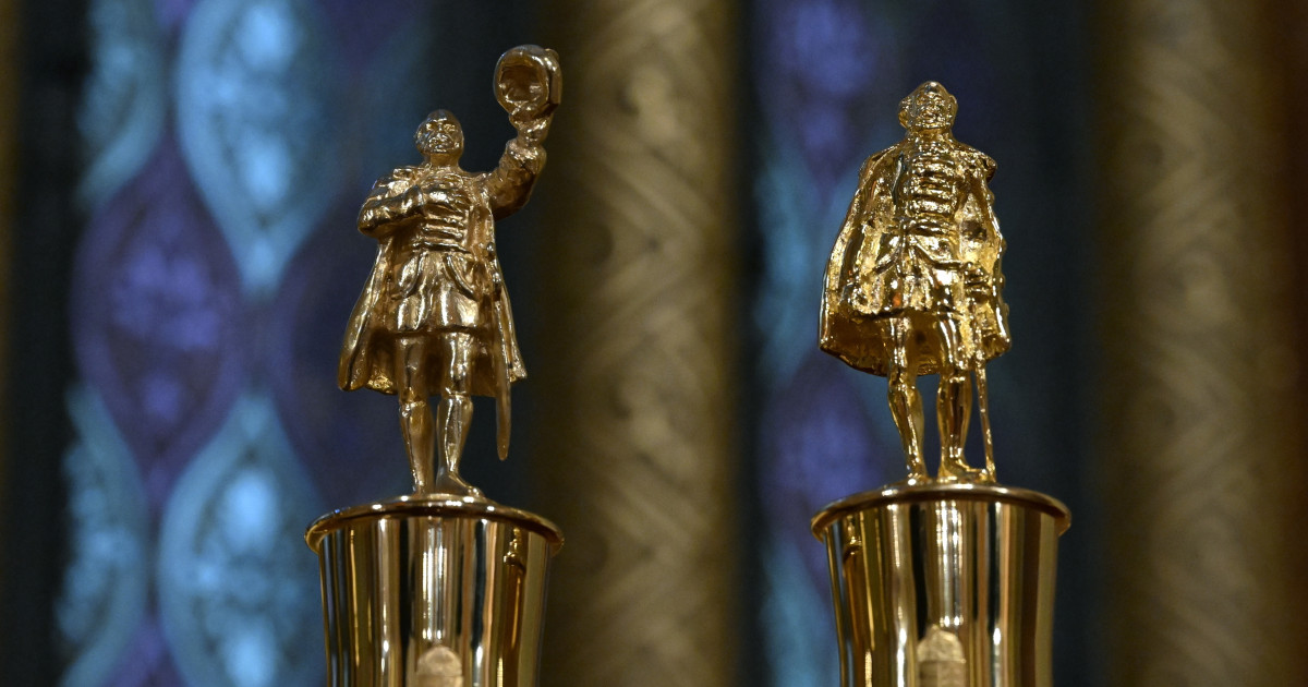 A Kossuth-díj és a Széchényi-díj egymás mellett az Országházban