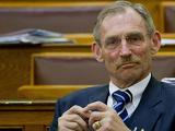 A rendőrség mindenkiről tudni fogja, hogy hol és kivel vett ki egy szobát