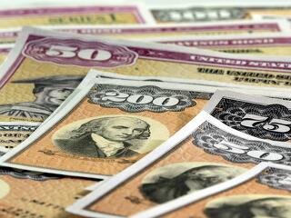 Lejtmenettel zárta a hetet a forint