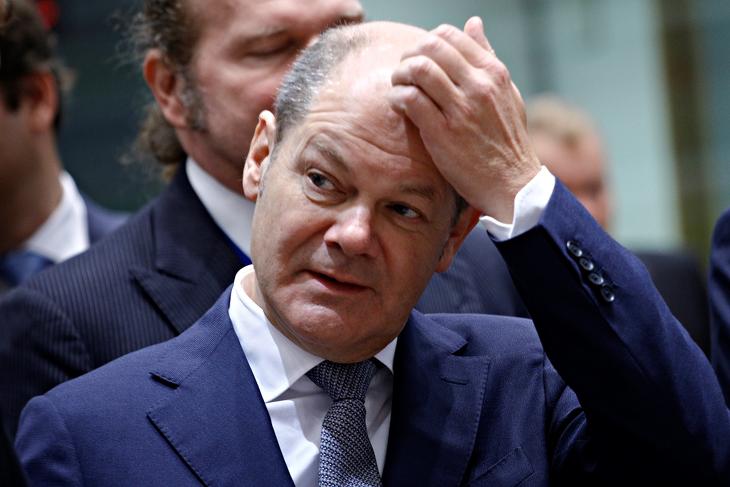 Megszólalt Olaf Scholz