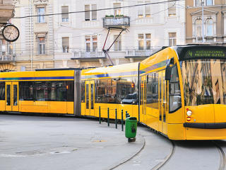 Új villamosok jönnek Budapestre, de még többet is vennének