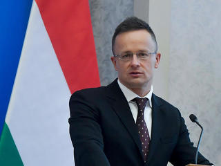 Magyarország támogatja Ukrajna EU-tagjelölti státuszát