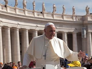 Ferenc pápa csak egy feltétellel utazna Kijevbe
