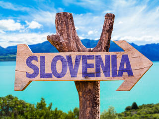 A szörnyű vihar borsot tör a Szlovéniába készülő nyaralók orra alá is