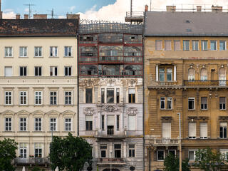 Márciusban újra gyorsult a lakásárak emelkedése