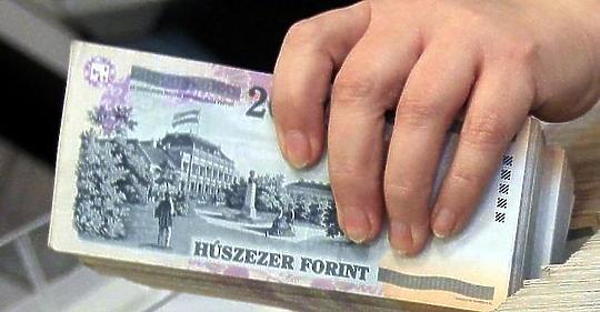 Szíjj László ügyvéd veje is zöld jelzést kapott a bizalmi ...