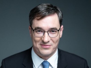 Karácsony Gergely már a szavazás lezárása előtt is mosolygott