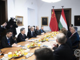 Orbán Viktor még szorosabb viszonyt akar Kínával