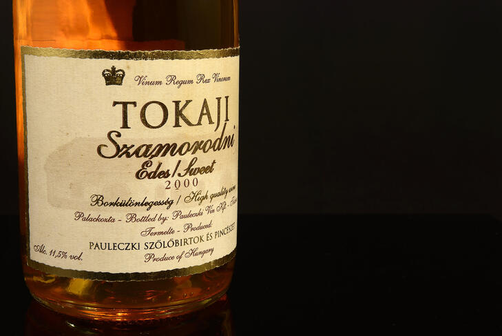 Nem volt nagy gond a tokaji borokkal