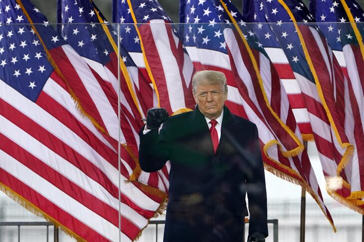 Donald Trump kezéből kicsúszik az elnökség?