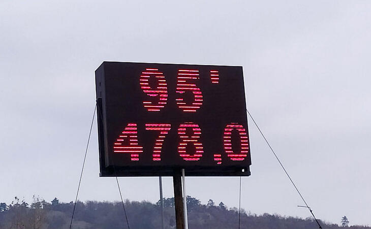 Most legfeljebb a választások közeledte indokolhatna egy hatósági beavatkozást