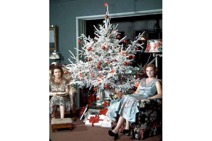Alumínium karácsonyfa, az 1950-es évek divatja (Fotó: Wikimedia)
