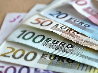 1500 milliárd eurós gazdaságmentő csomag kellene az EU-nak