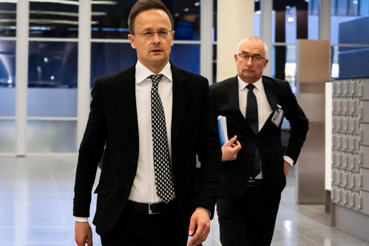 Szijjártó Péter Brüsszelben, a NATO-külügyminiszteri tanácskozásán