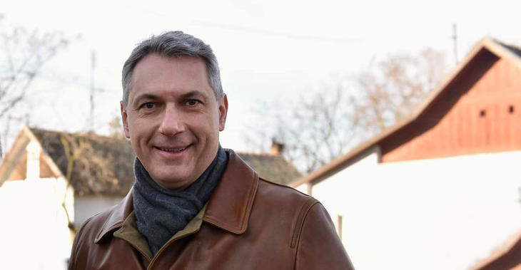 Lázár János már novemberben lépett