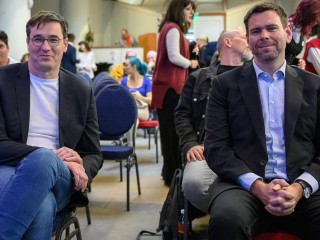 Karácsony Gergely, Vitézy Dávid