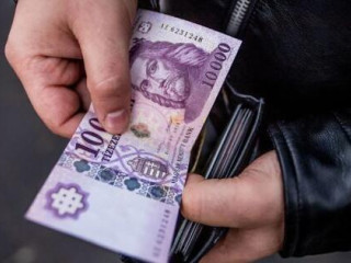 A forint számolva jó