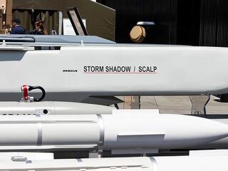 Nem akármilyen fegyverrel támadhattak egy orosz olajfinomítót