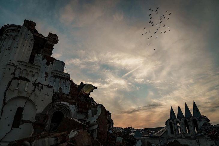 Szétlőtt templom Ukrajnában. Fotó: Volodimir Zelenszkij/Facebook