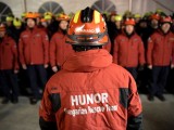 A HUnor mentő csapat a Törökországba való indulás előtt. Fotó: MTI/Kovács Tamás