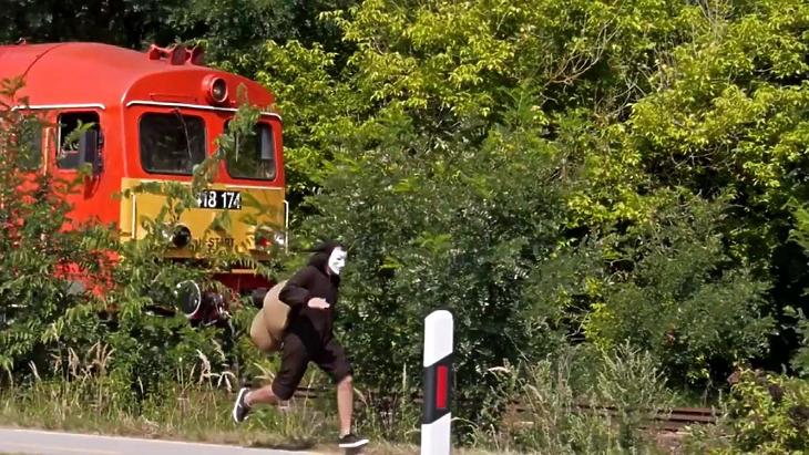 Még a csiga is lehagyta a Debrecen-Mátészalka között közlekedő vonatot