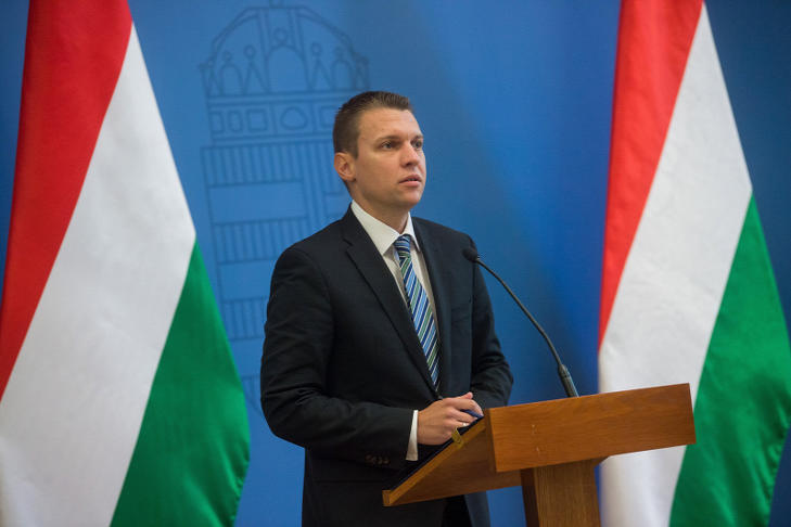 Menczer Tamás szerint a szlovák külügyminiszter provokált. Fotó: MTI/Balogh Zoltán