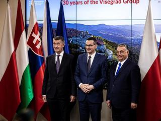 Újra vádat emeltek Orbán Viktor cseh barátja ellen