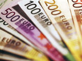 Nézze csak, mennyibe kerül szerda este egy euró!