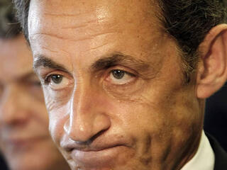 Elítélték Nicolas Sarkozyt