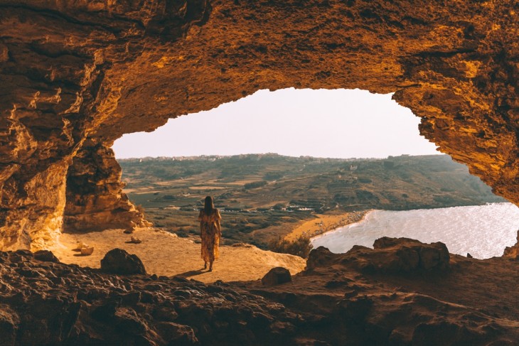 Kalüpszó barlangja  a máltai Gozo szigeten. Fotó: VisitMalta