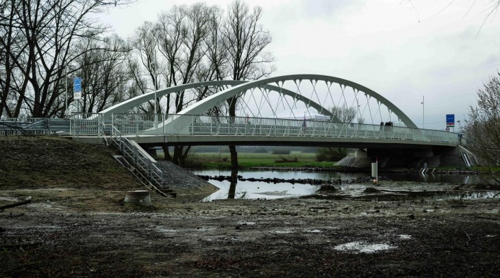 Kész az új Ipoly-híd. Fotó: Szijjártó Péter hivatalos Facebook-oldala