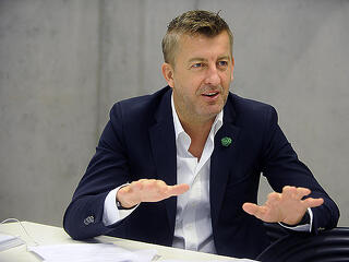 Kiderült, ki vette meg a Duna Palotát 2,8 milliárdért