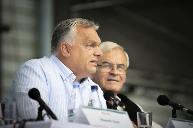 Nem lettünk okosabbak Orbán Viktor szavaitól. Fotó: MTI/Miniszterelnöki Sajtóiroda/Benko Vivien Cher 