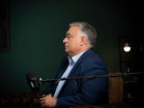 Orbán Viktor elárulta, mikor lesz látható a repülőrajt