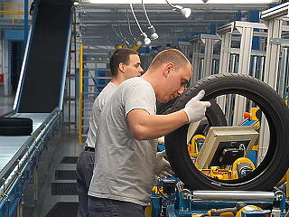 Új munkahelyeket teremt Tatabányán a Bridgestone