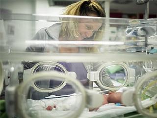 KSH: több születés, kevesebb halálozás az első tíz hónapban
