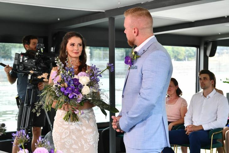 Továbbra is imádják a nézők a vakon házasodó párokat 