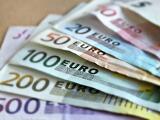 A forint is kikászálódott az ágyból – nézze csak, mennyibe kerül egy euró