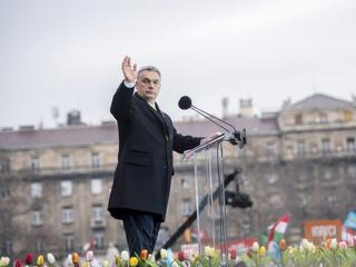 Nagyot akar villantani a Fidesz Magyar Péternek és Brüsszelnek, a 