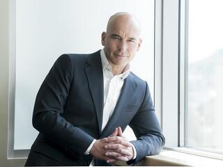 A Fidesz vagy a Tisza győzelmének örülnének a befektetők? Ezt is kérdezzük Szabó Lászlótól a Klasszis Klub Live-ban