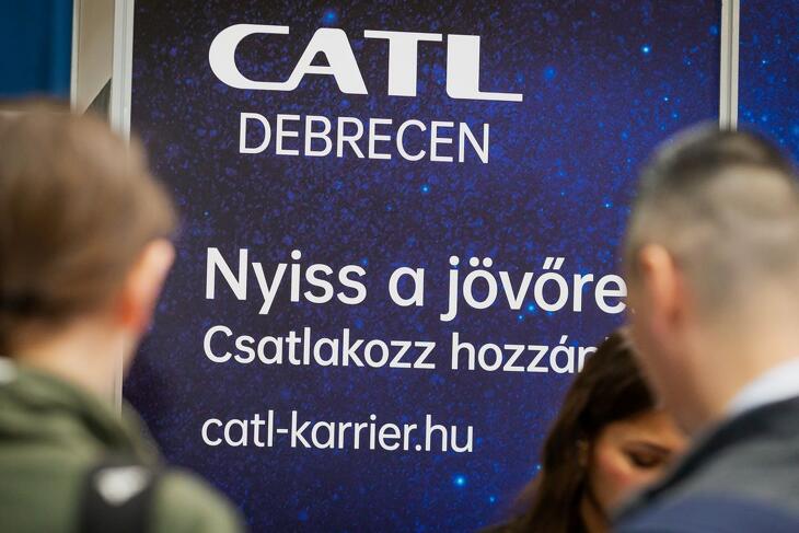 A CATL gyártól sokat várnak az elemzők, de a kampányszerű termelés közbeszólhat