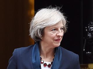 20 milliárd euró búcsúpénzzel fizetne a Brexitért Theresa May