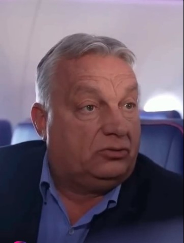 Itt épp azt mondja Orbán Viktor, hogy megfontolja