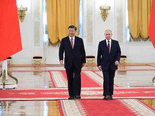 Putyin örömmel megy Kínába